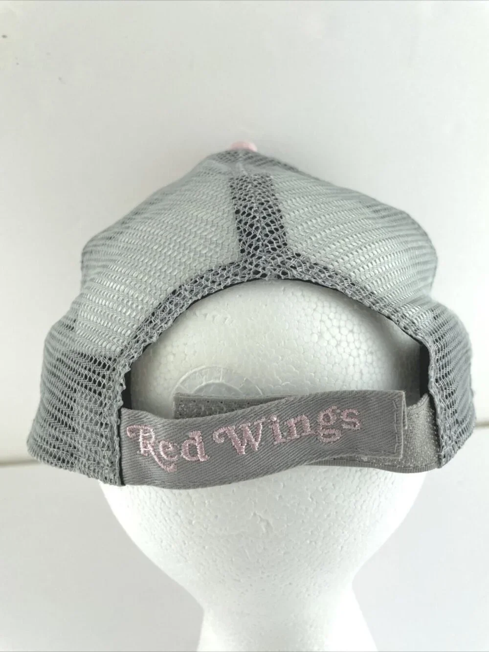 Detroit Red Wings Hat Cap Pink Check Plaid Strap Back New Era Womens